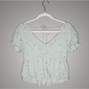 Hollister floral top blouse